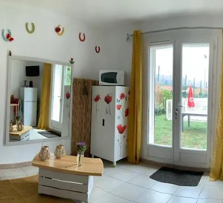 D'hotes Arcenciel Bed and breakfast *
